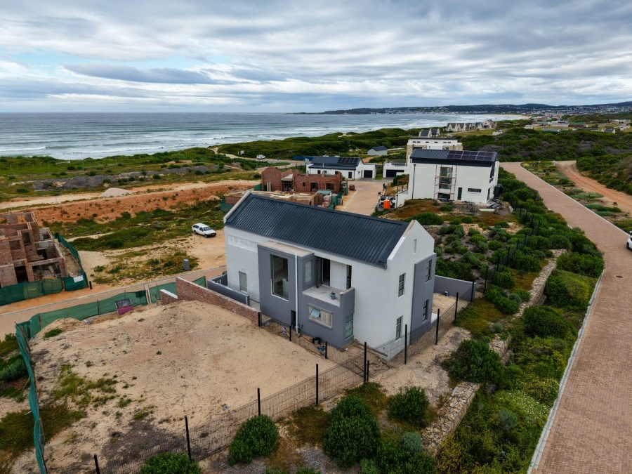 3 Bedroom Property for Sale in Stilbaai Oos Western Cape